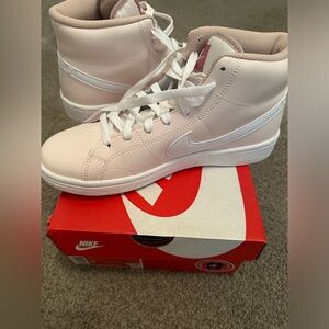 Women’s Nike Court Royale 2 Mid Sneakers